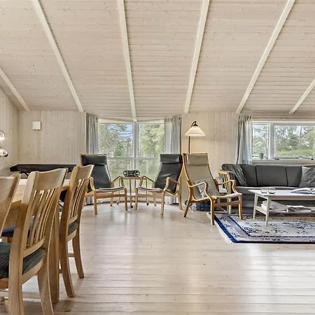 8157-praesto-svalevej-3 * Præstø