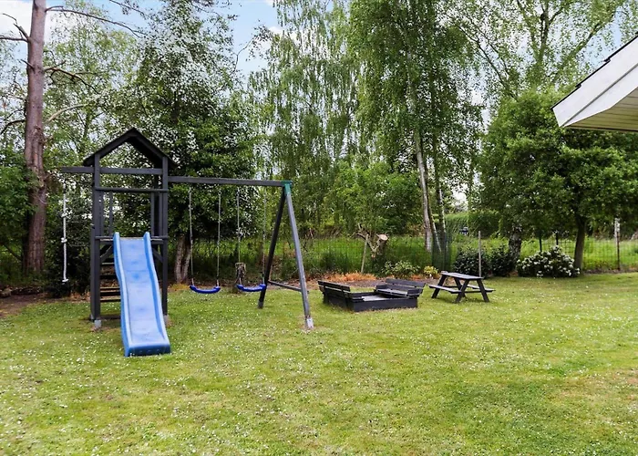 8157-praesto-svalevej-3 度假居 Præstø